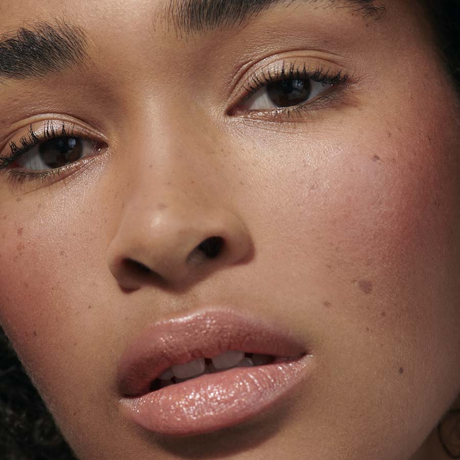 Lip to Cheek